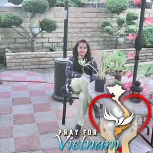 Meet your Posher, Tri